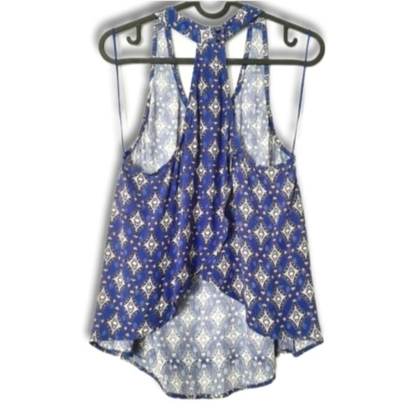 ASTR Anthropologie Split Back Scoop Neck Blue Patterned Tank Top Sz XS - Picture 7 of 12